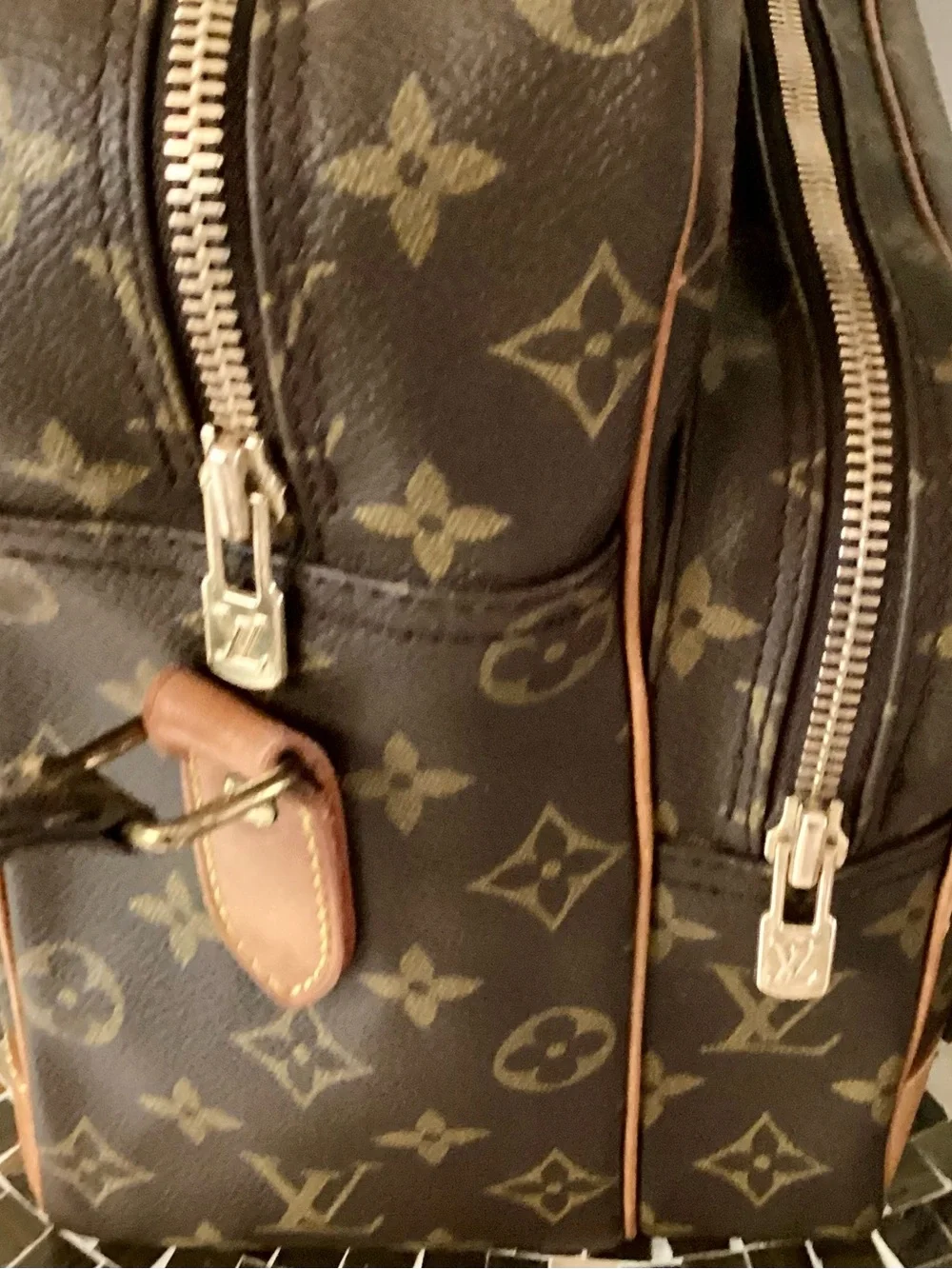 Louis Vuitton Monogram Nile Unisex GM Canvas Bag in Brown - Picture 4 of 16